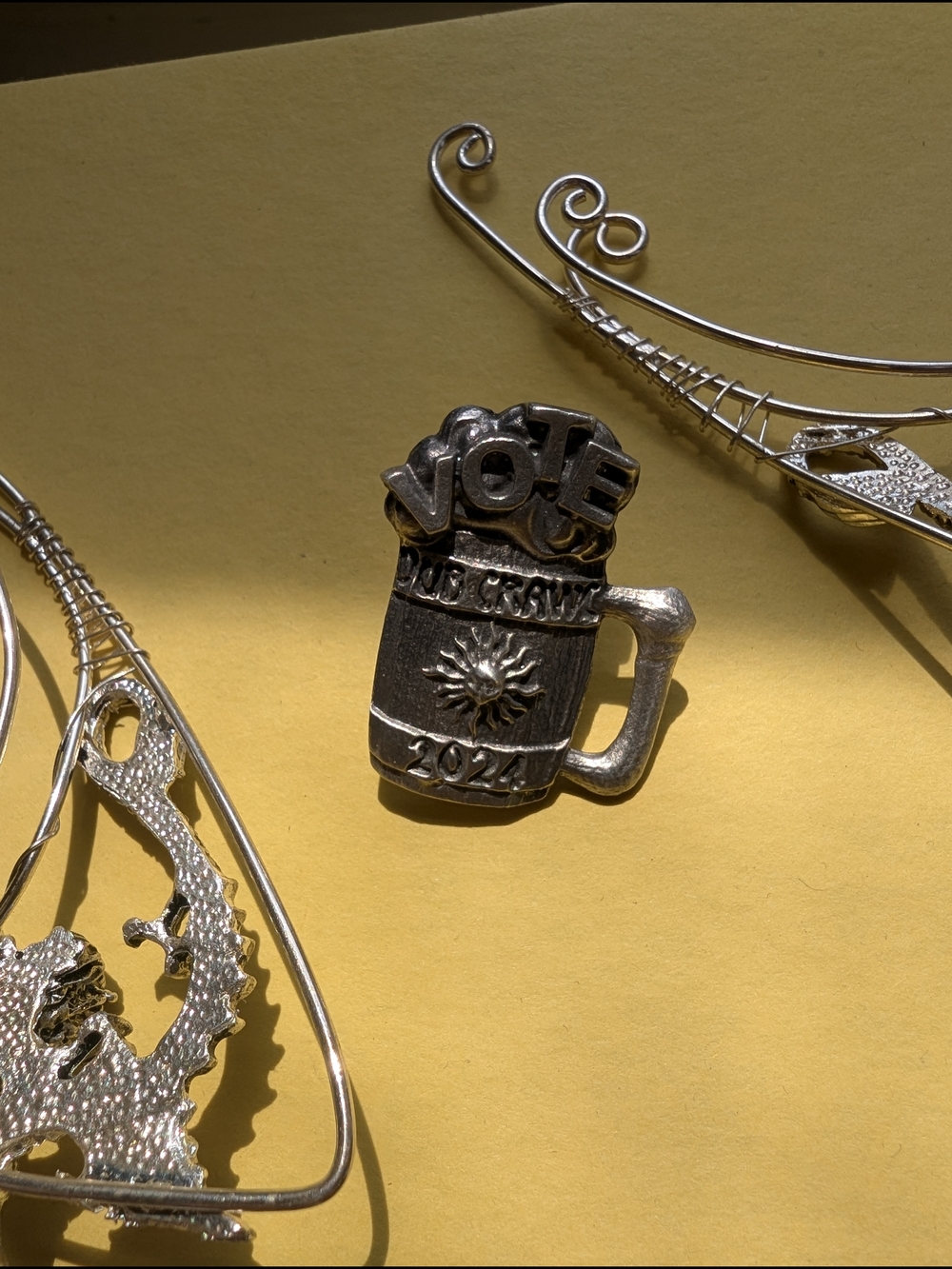 Dragon Ear Cuffs in Silver Tone - Picture 6 of 7